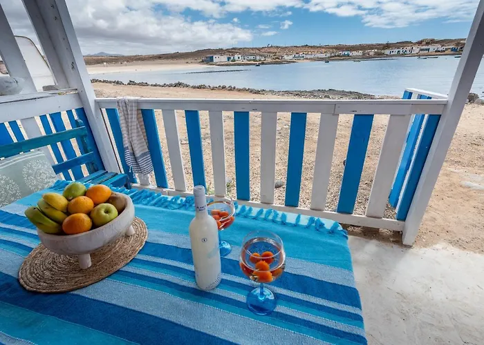 In Front Of Idyllic דירה Majanicho