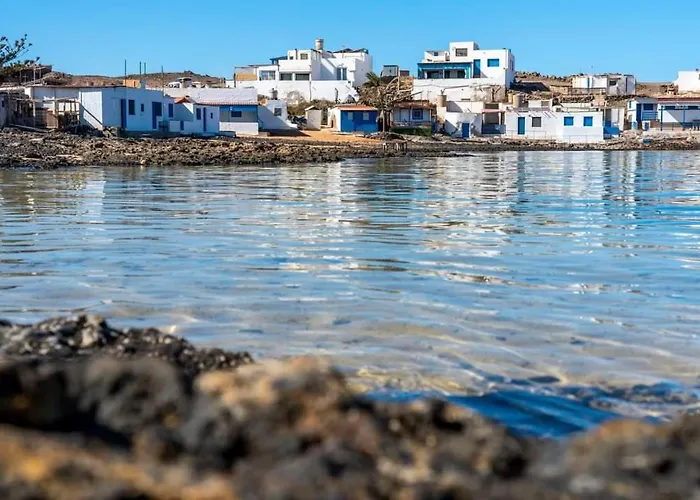 דירה In Front Of Idyllic Majanicho