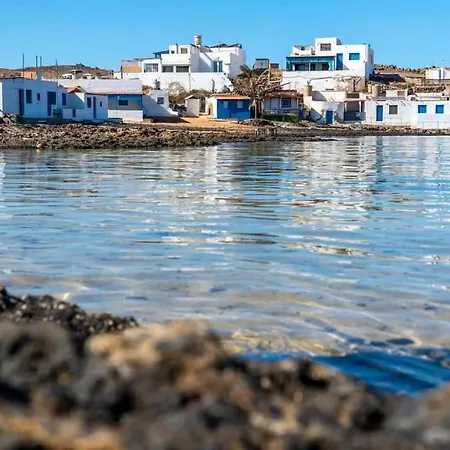 דירה In Front Of Idyllic Majanicho